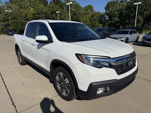 Used 2019 Honda Ridgeline RTL image 2