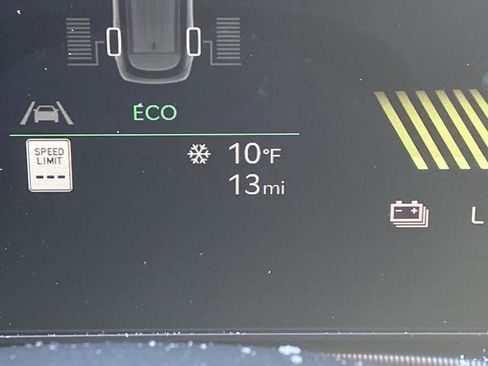 New 2026 Kia Sportage EX image 6