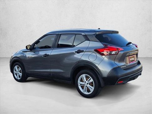 Used 2019 Nissan Kicks S FWD image 8