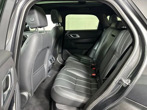 Used 2022 Land Rover Range Rover Velar R-Dynamic S image 25