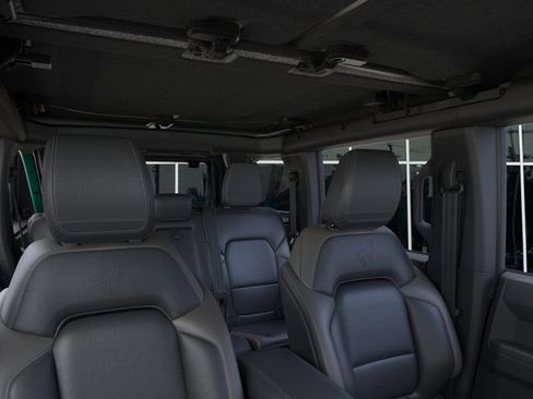 New 2025 Ford Bronco Outer Banks image 12