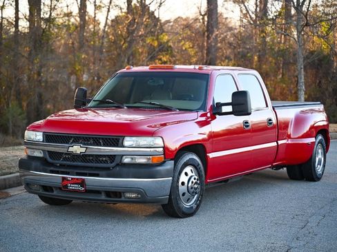 Used 2001 Chevrolet Silverado 3500 LT image 33