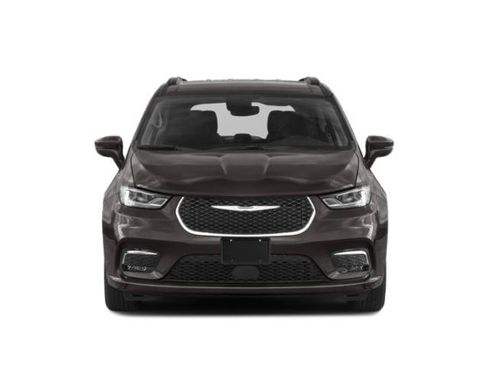 Certified 2023 Chrysler Pacifica Touring-L AWD/4WD image 4
