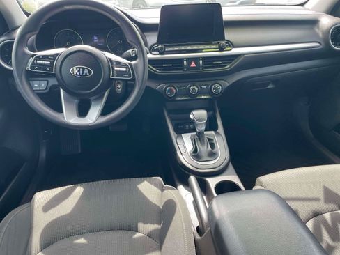 Used 2021 Kia Forte LXS FWD image 14