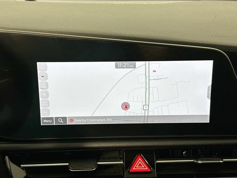 Used 2023 Kia Niro EX Touring FWD image 12