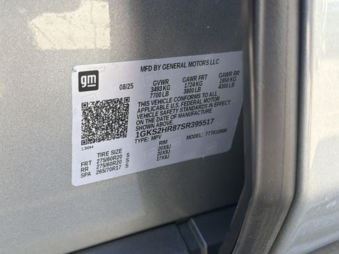 Used 2025 GMC Yukon XL AT4 w/ AT4 Premium Plus Package AWD/4WD image 37