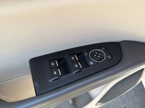 Used 2019 Lincoln Nautilus Reserve FWD image 26