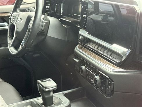 Used 2022 Chevrolet Silverado 1500 LT Trail Boss w/ LT Trail Boss Premium Package image 14