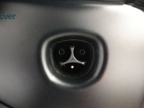 Used 2025 Tesla Model 3 Long Range RWD image 10