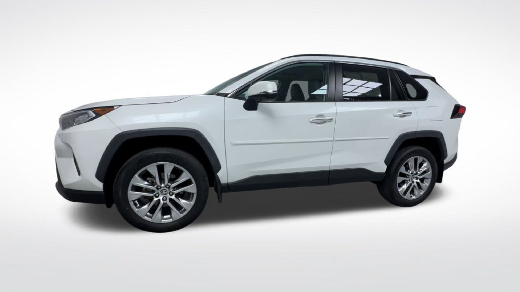 Certified 2021 Toyota RAV4 Limited AWD/4WD image 23