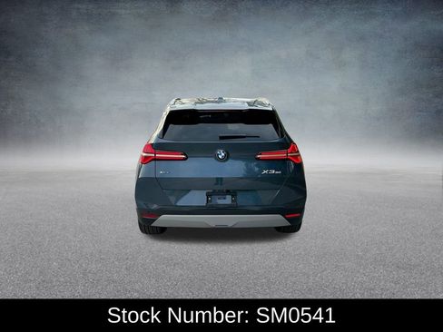 New 2026 BMW X3 xDrive30 w/ Premium Package image 7