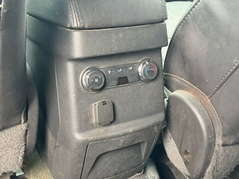 Used 2013 Ford Explorer XLT image 14