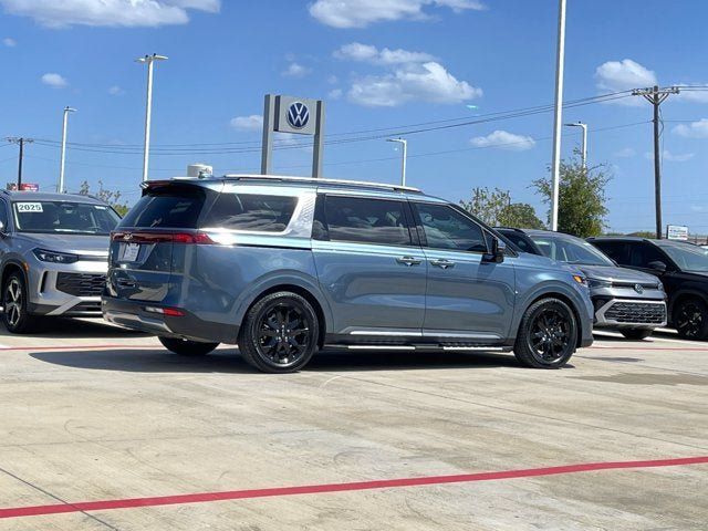 Used 2024 Kia Carnival SX Prestige FWD image 8