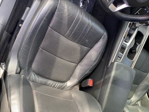 Used 2018 Honda Accord EX-L image 10