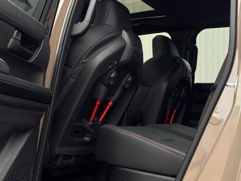 Used 2025 Toyota Tacoma TRD Pro image 3