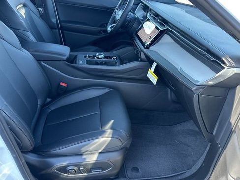 New 2026 Jeep Cherokee Laredo image 15