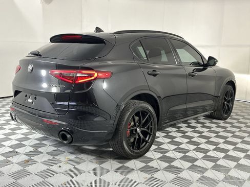 Used 2020 Alfa Romeo Stelvio Sport w/ Quick Order Package 22K Sport RWD image 8