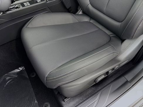 New 2026 Subaru Outback Limited image 19