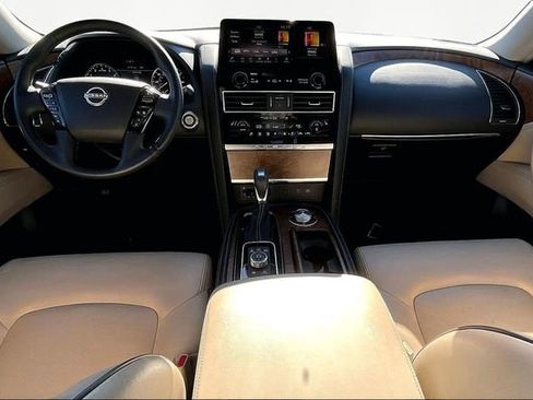 Used 2023 Nissan Armada SL w/ Captain's Chairs Package image 7