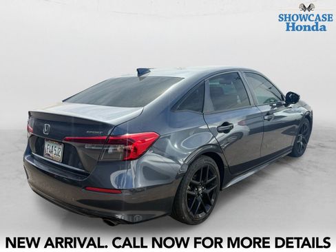 Used 2023 Honda Civic Sport image 5