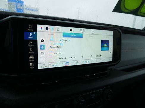 Used 2024 Jeep Wrangler Sport S image 23