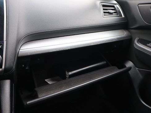 Used 2018 Subaru Outback 2.5i Premium AWD/4WD image 38