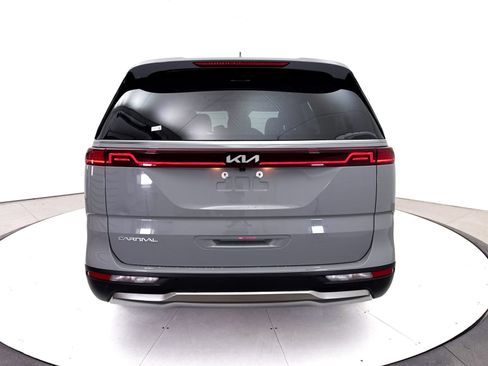 Certified 2024 Kia Carnival SX Prestige FWD image 19