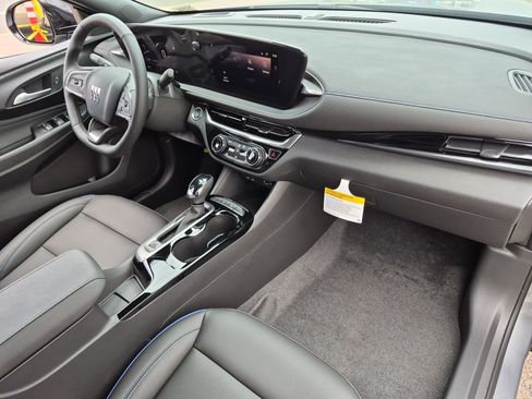 New 2026 Buick Envista Sport Touring w/ Convenience I Package FWD image 29