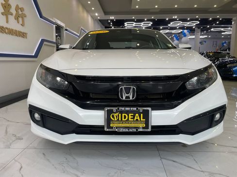 Used 2019 Honda Civic Sport image 3
