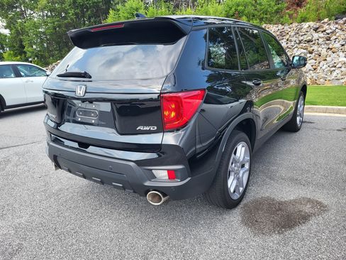 Used 2025 Honda Passport EX-L image 4
