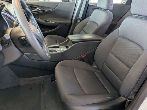 Used 2024 Chevrolet Malibu LT image 15