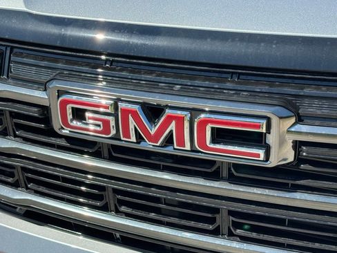 New 2026 GMC Terrain AT4 image 6