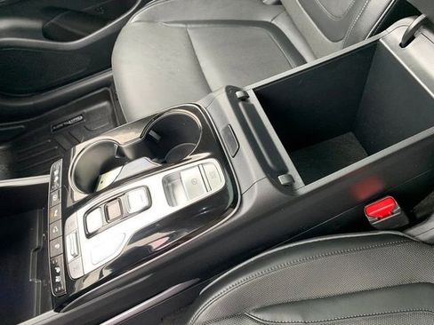 Used 2022 Hyundai Tucson Limited image 29