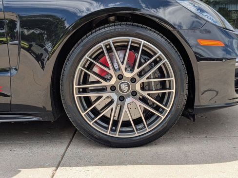 Certified 2022 Porsche Panamera Turbo S AWD/4WD image 29