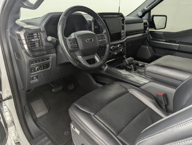 Used 2023 Ford F150 Lariat w/ Equipment Group 502A High AWD/4WD image 17