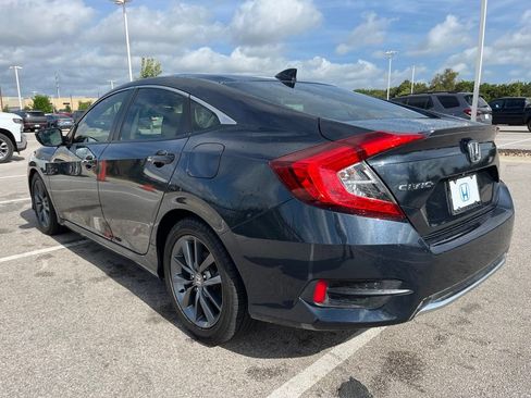Certified 2019 Honda Civic EX image 6