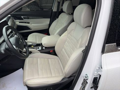 Used 2024 Kia Telluride SX Prestige image 7