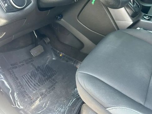 Used 2016 Ford Escape S FWD image 28