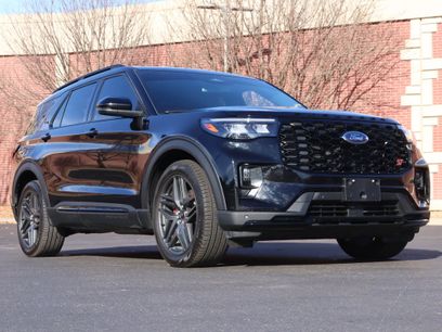 Used 2025 Ford Explorer ST