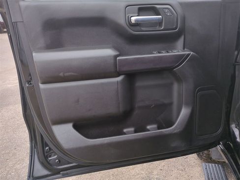 Certified 2021 Chevrolet Silverado 1500 Custom Trail Boss w/ LPO, Dark Essentials Package image 20