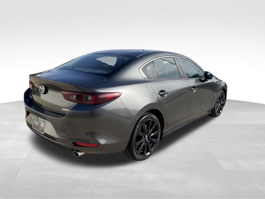Used 2024 MAZDA MAZDA3 s FWD image 5