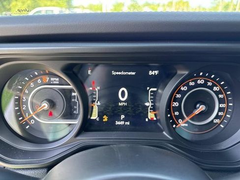 Used 2025 Jeep Gladiator Sport AWD/4WD image 27