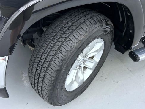 Certified 2022 RAM 1500 Laramie image 23