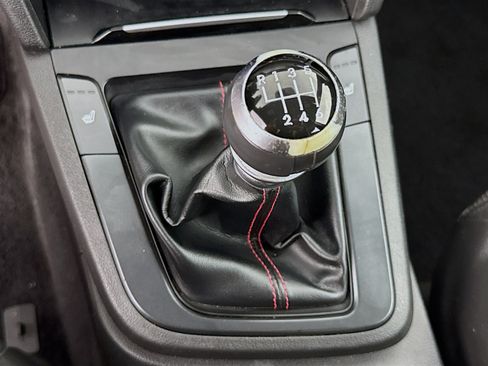 Used 2017 Hyundai Elantra Sport FWD image 18