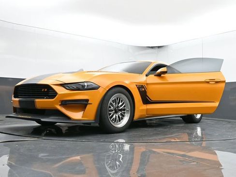 Used 2019 Ford Mustang GT Premium w/ GT Performance Package image 65