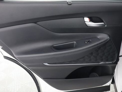 Used 2023 Hyundai Santa Fe SEL Premium image 26