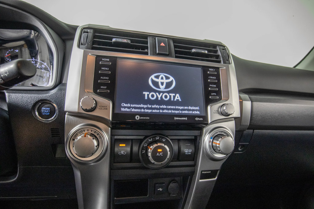 Used 2022 Toyota 4Runner SR5 Premium w/ Moonroof Package RWD image 27