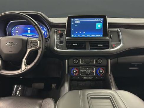Used 2023 Chevrolet Tahoe Z71 w/ Luxury Package AWD/4WD image 11
