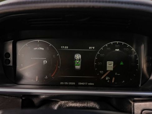 Used 2016 Land Rover Range Rover Supercharged AWD/4WD image 17