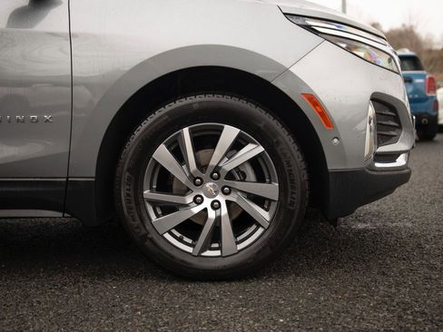 Used 2023 Chevrolet Equinox Premier image 24